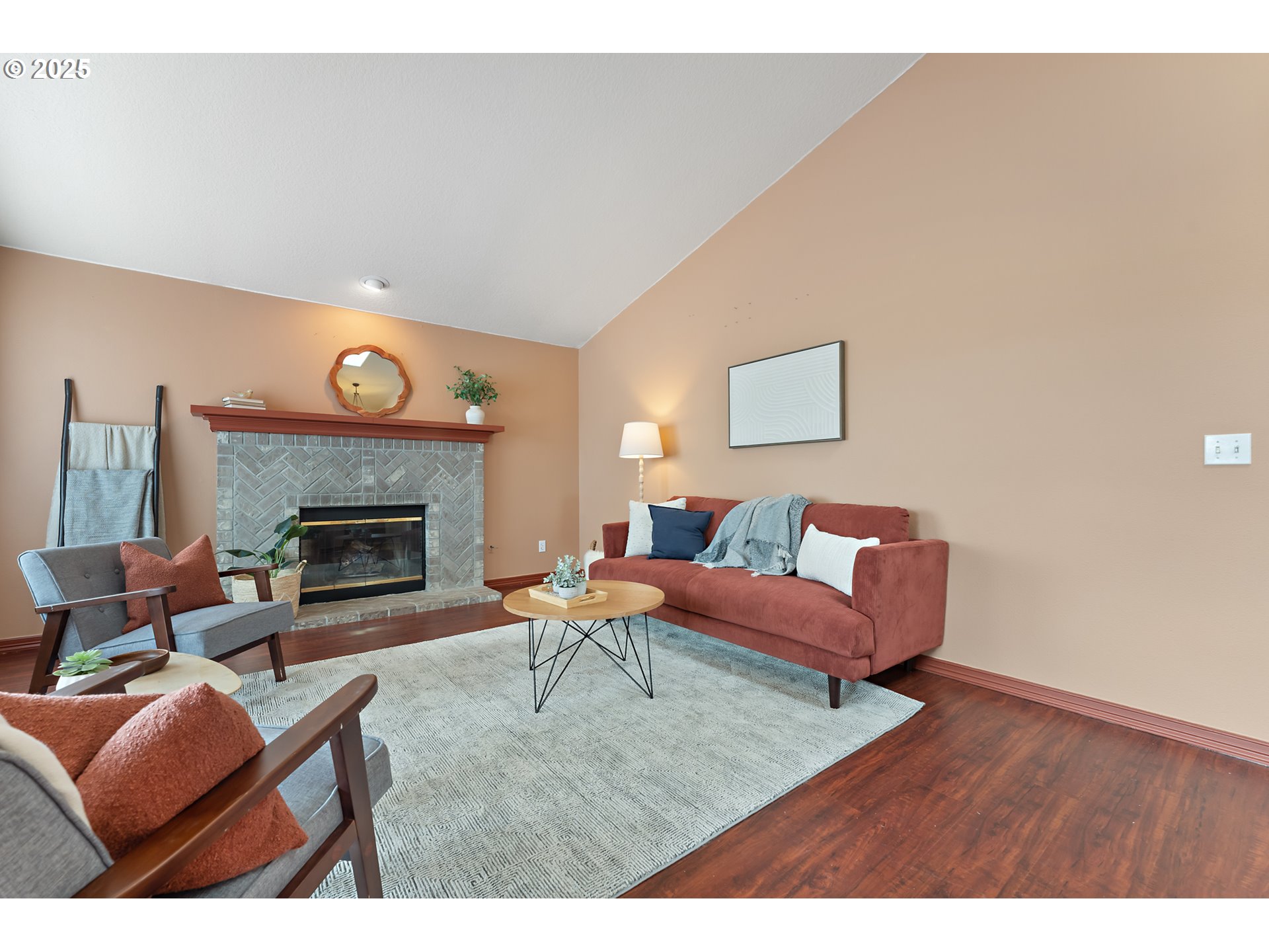 1650 SW CHAPMAN CT