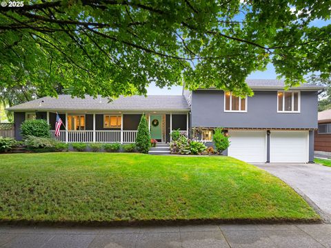 1639 23RD AVE Longview WA 98632