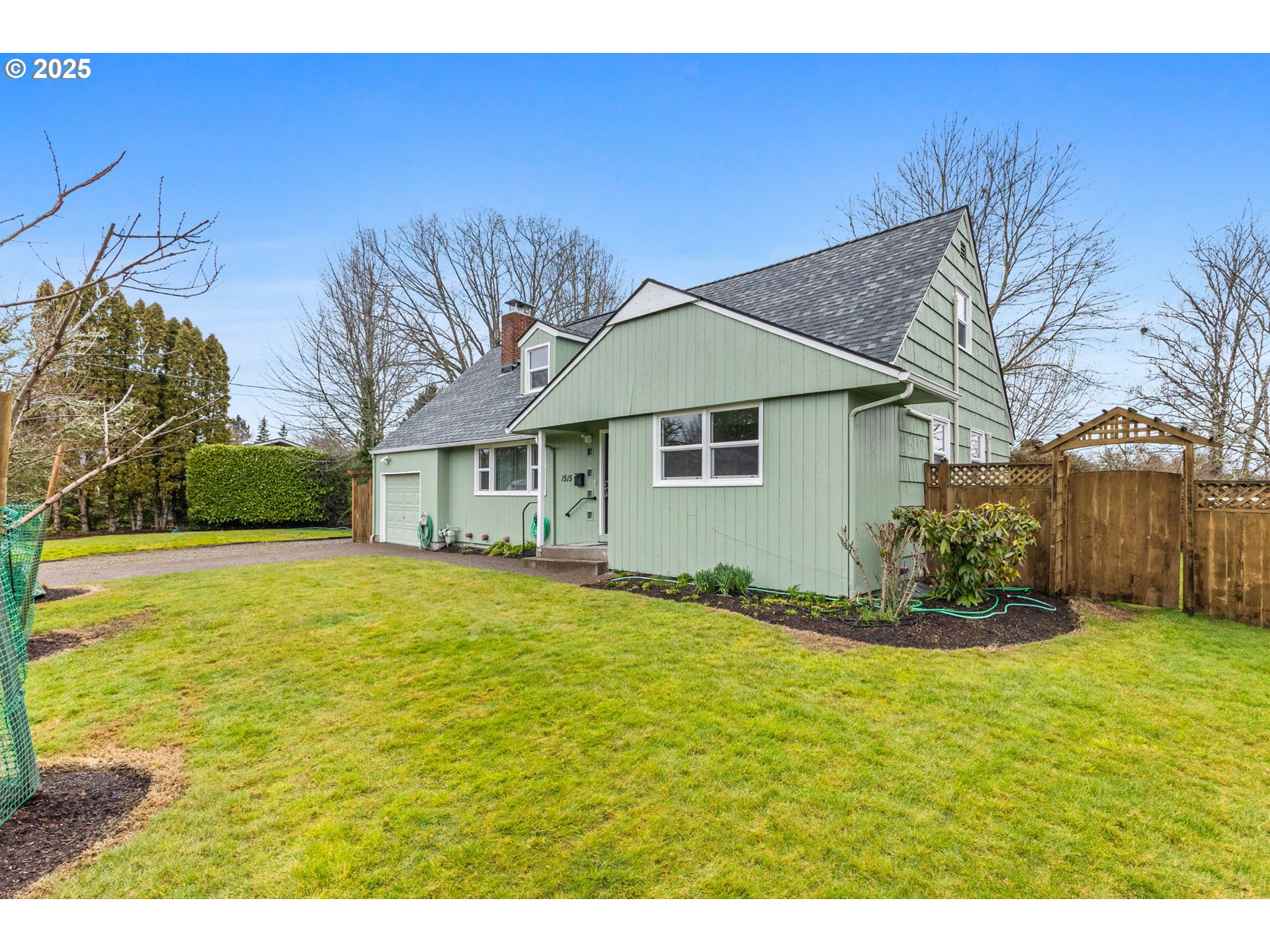 Listing image 2
