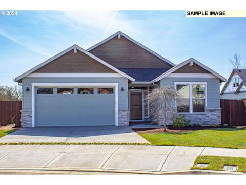 169 E Airedale AVE La Center WA 98629