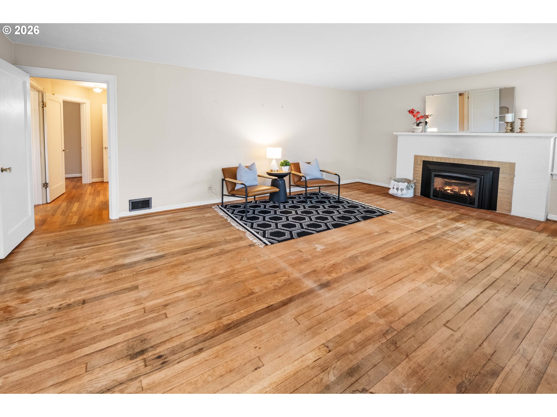228 Kensington AVE