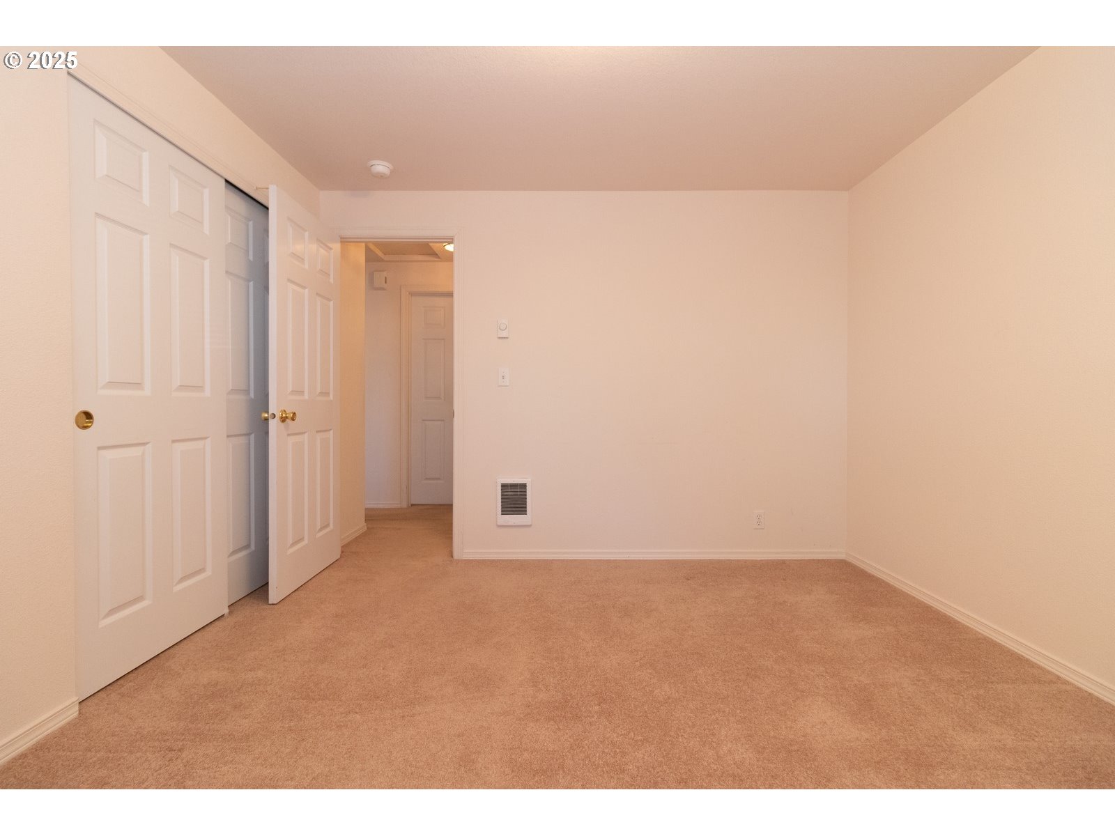 Florence, Oregon 97439, United States, 3 Bedrooms Bedrooms, ,2 BathroomsBathrooms,Residential,Pending,5661