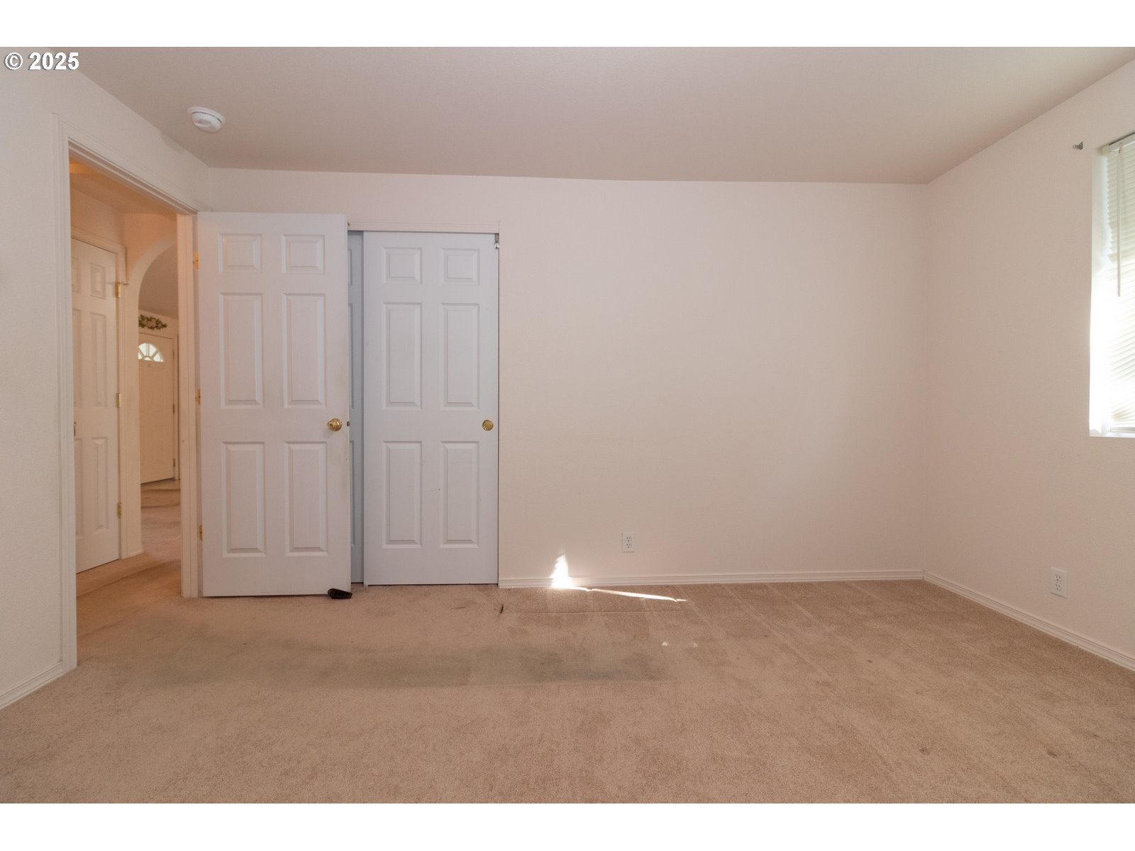 Florence, Oregon 97439, United States, 3 Bedrooms Bedrooms, ,2 BathroomsBathrooms,Residential,Pending,5661