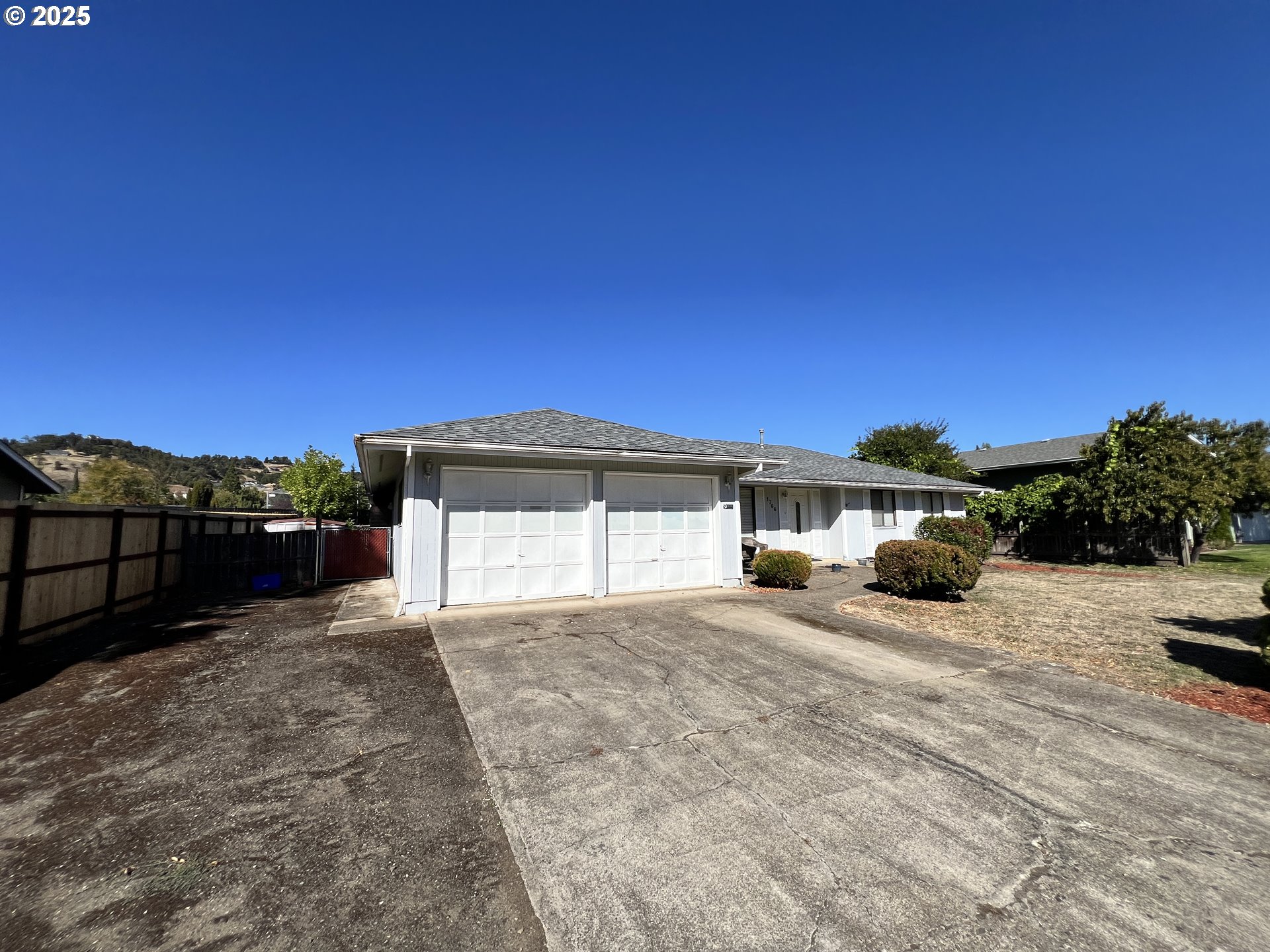 1766 NW BEAUMONT AVE