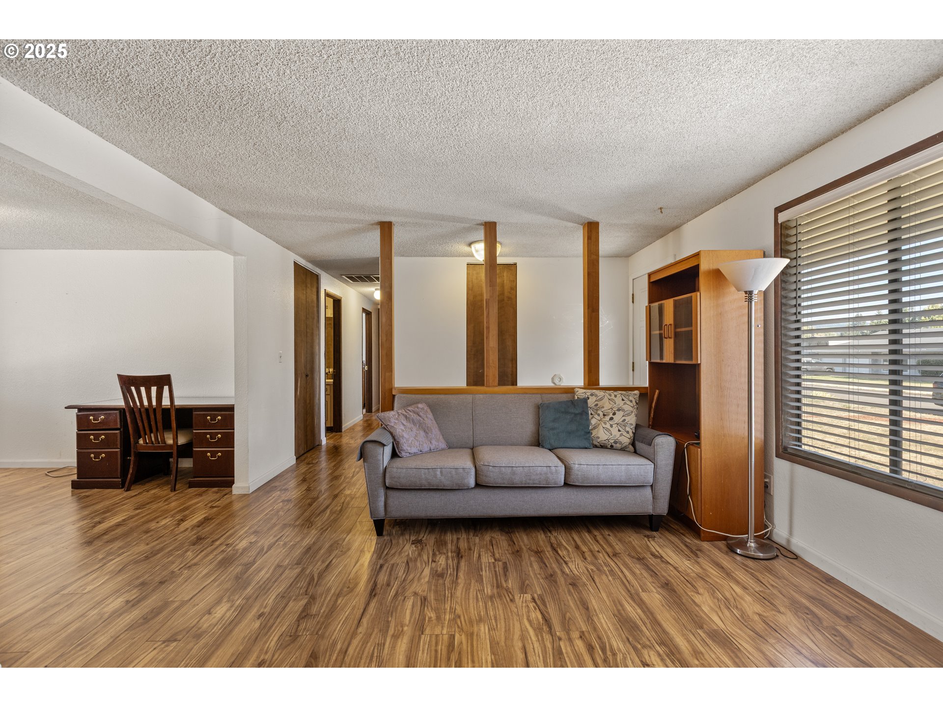 1766 NW BEAUMONT AVE