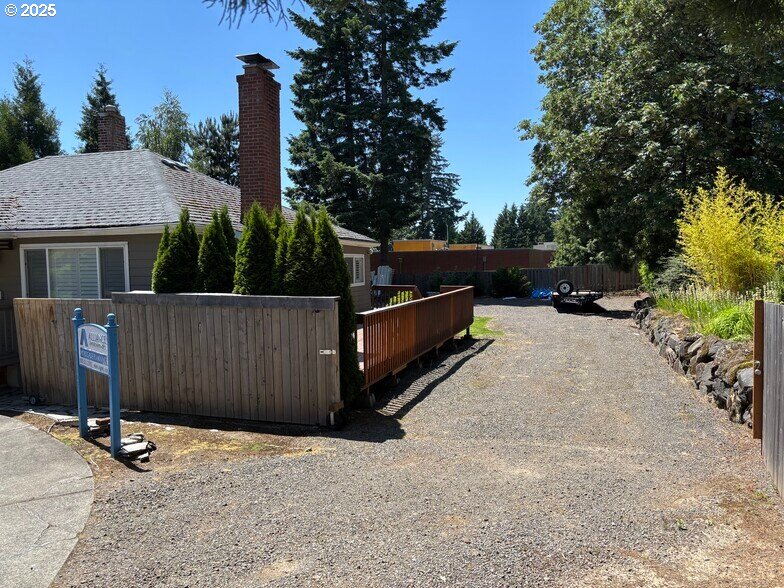 4535 SW LAURELWOOD AVE
