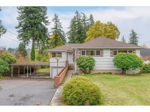 1706 Lord ST Kelso WA 98626