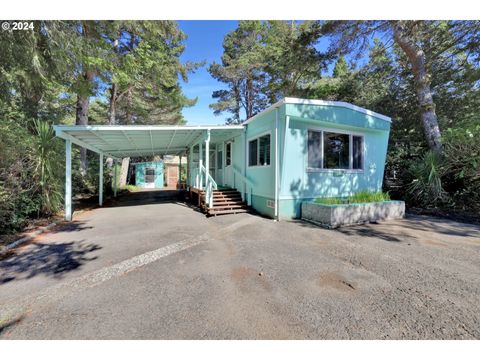 1600 RHODODENDRON DR 132 Florence OR 97439