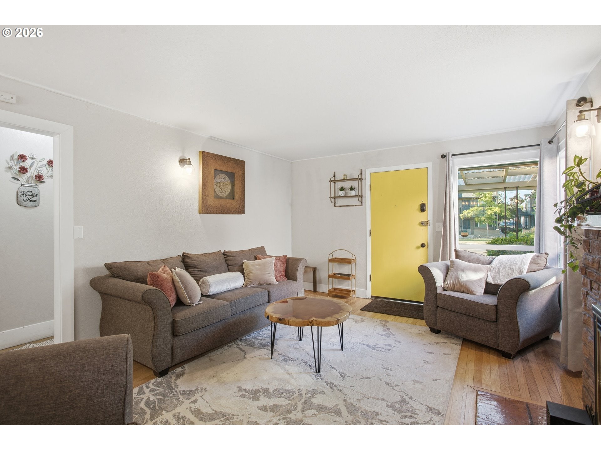 126 E 19TH AVE