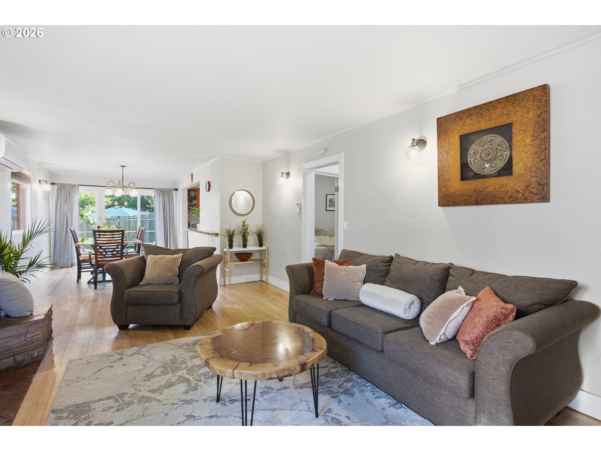 126 E 19TH AVE