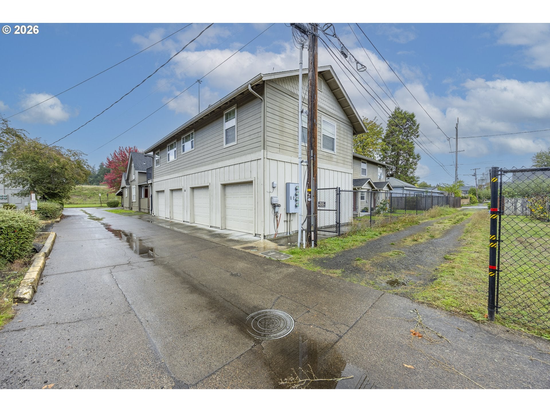 25 N JEFFERSON ALY