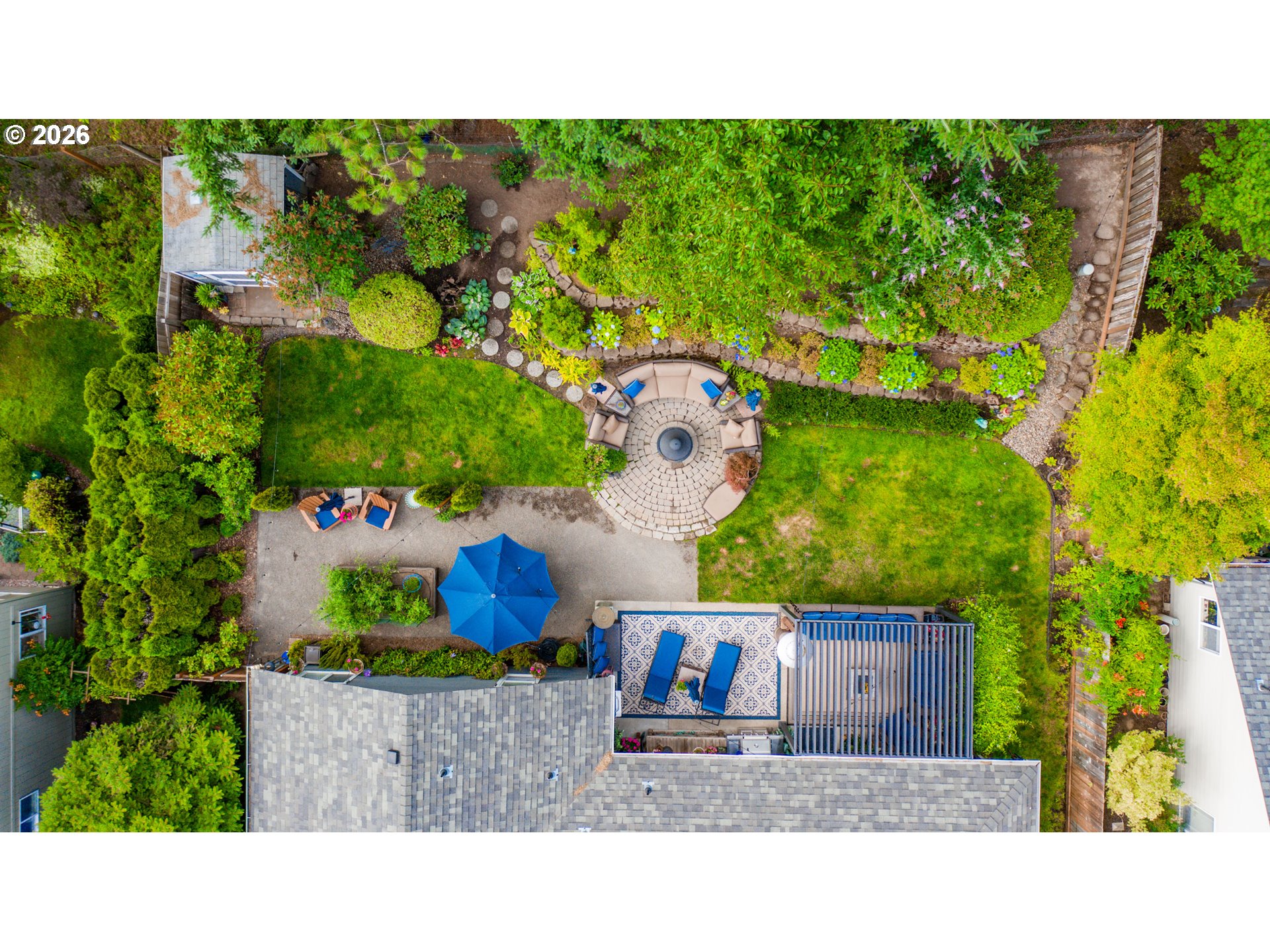 2120 WOODHAVEN CT NW