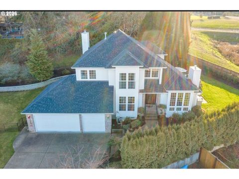 Photo of 1235 NW Countryside Ct, McMinnville, OR 97128 (MLS # 534573498)