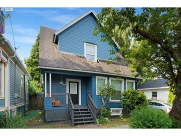 3236 SE YAMHILL ST Portland OR 97214