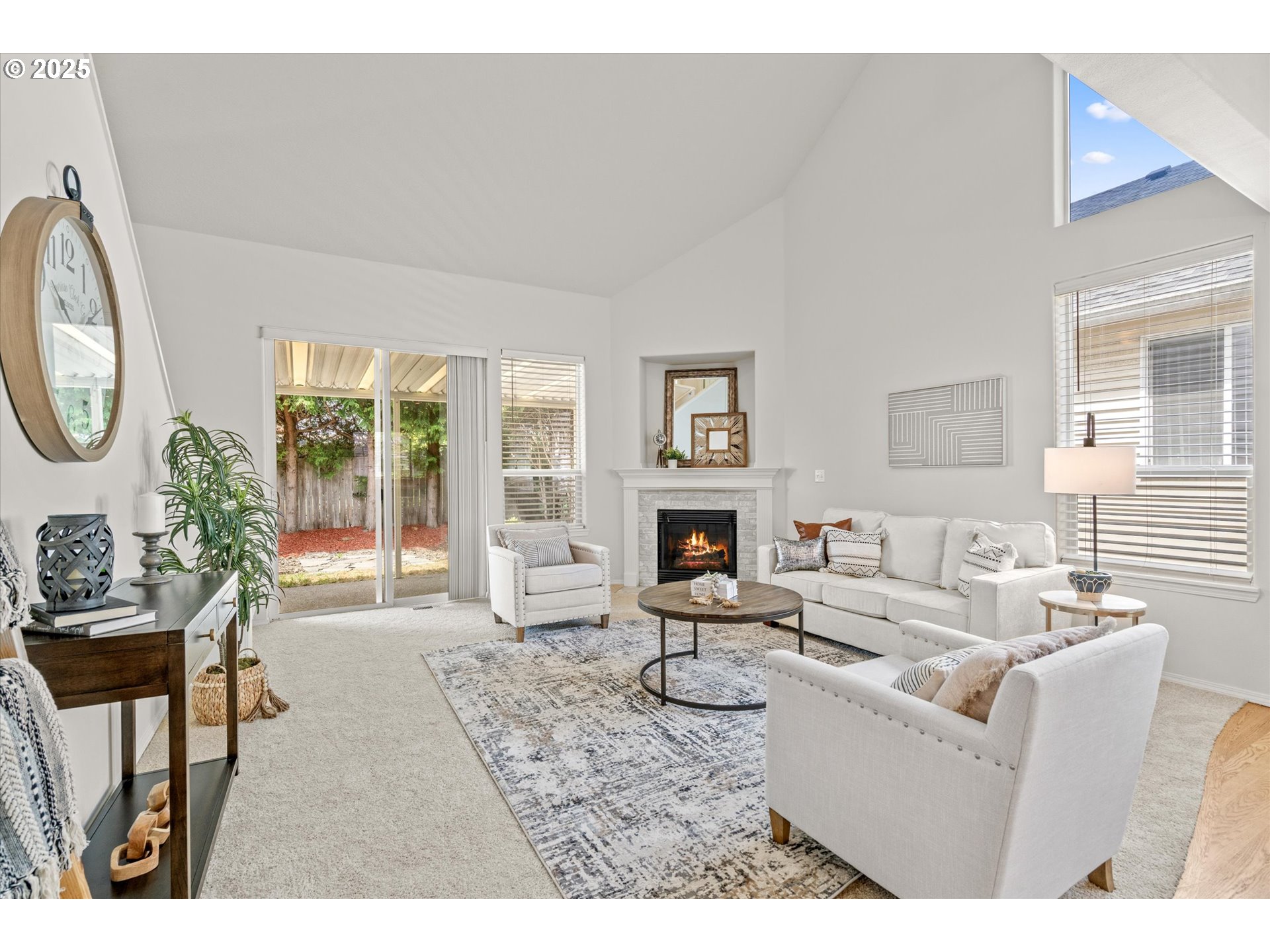 15555 SW HARCOURT TER