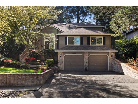 Featured picture for the property 799384240