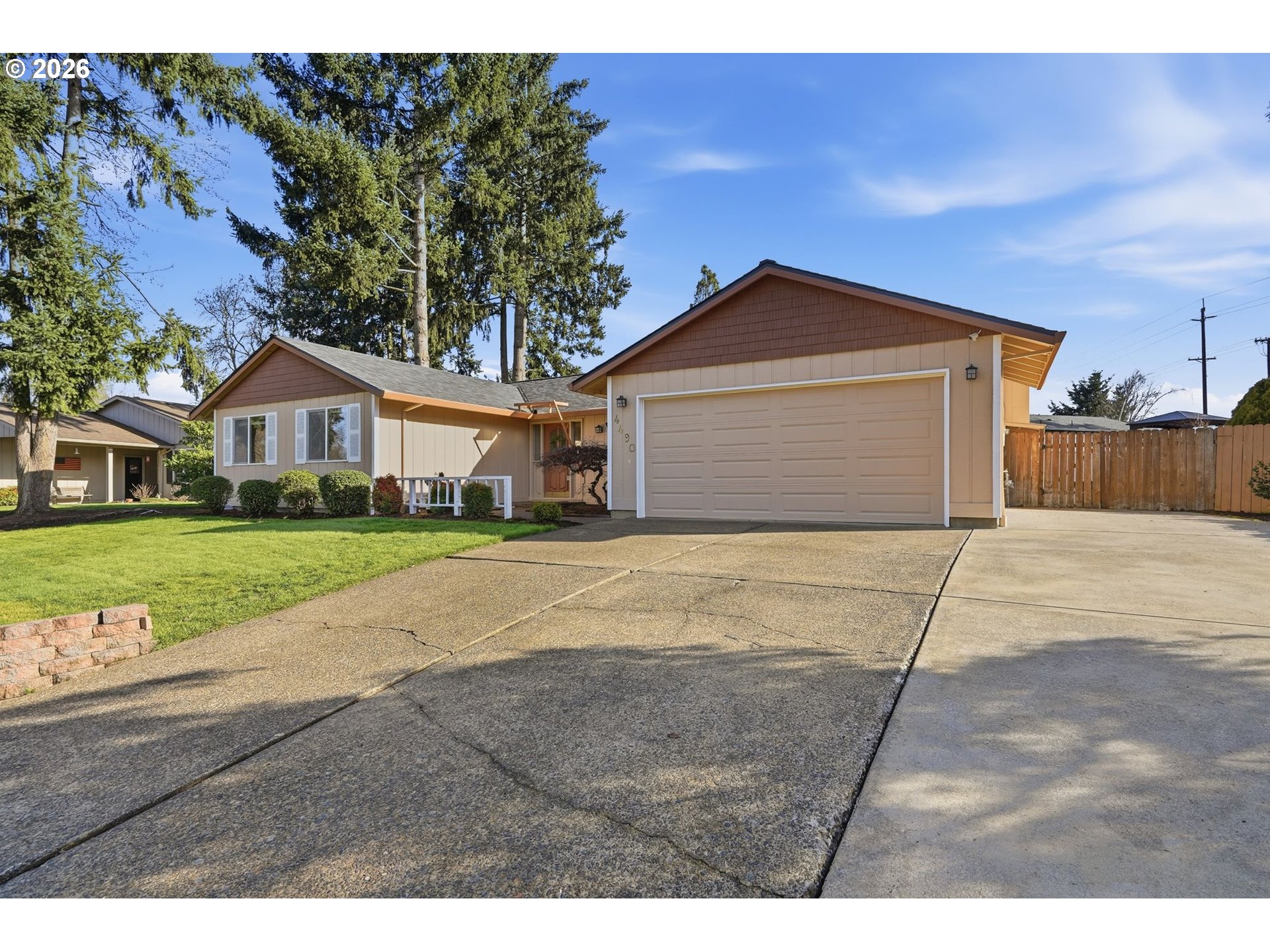 4490 NW QUINAULT CT