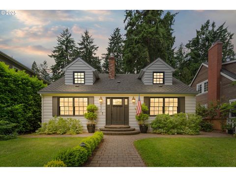 630 9TH ST Lake Oswego OR 97034
