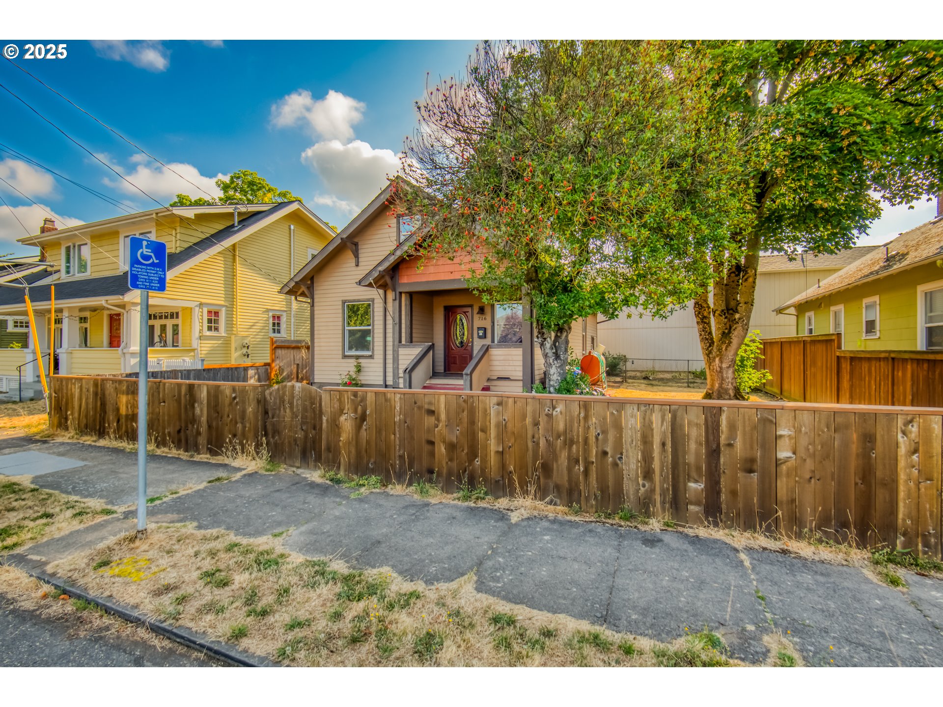 716 NE 75TH AVE