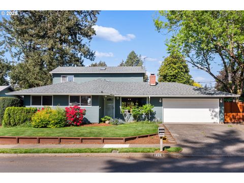 1829 SE 150TH AVE Portland OR 97233