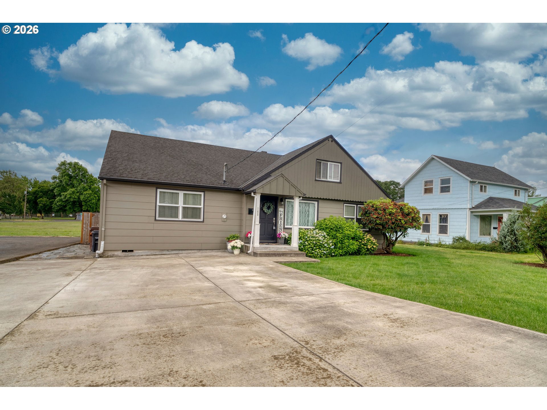 165 N VERNONIA RD