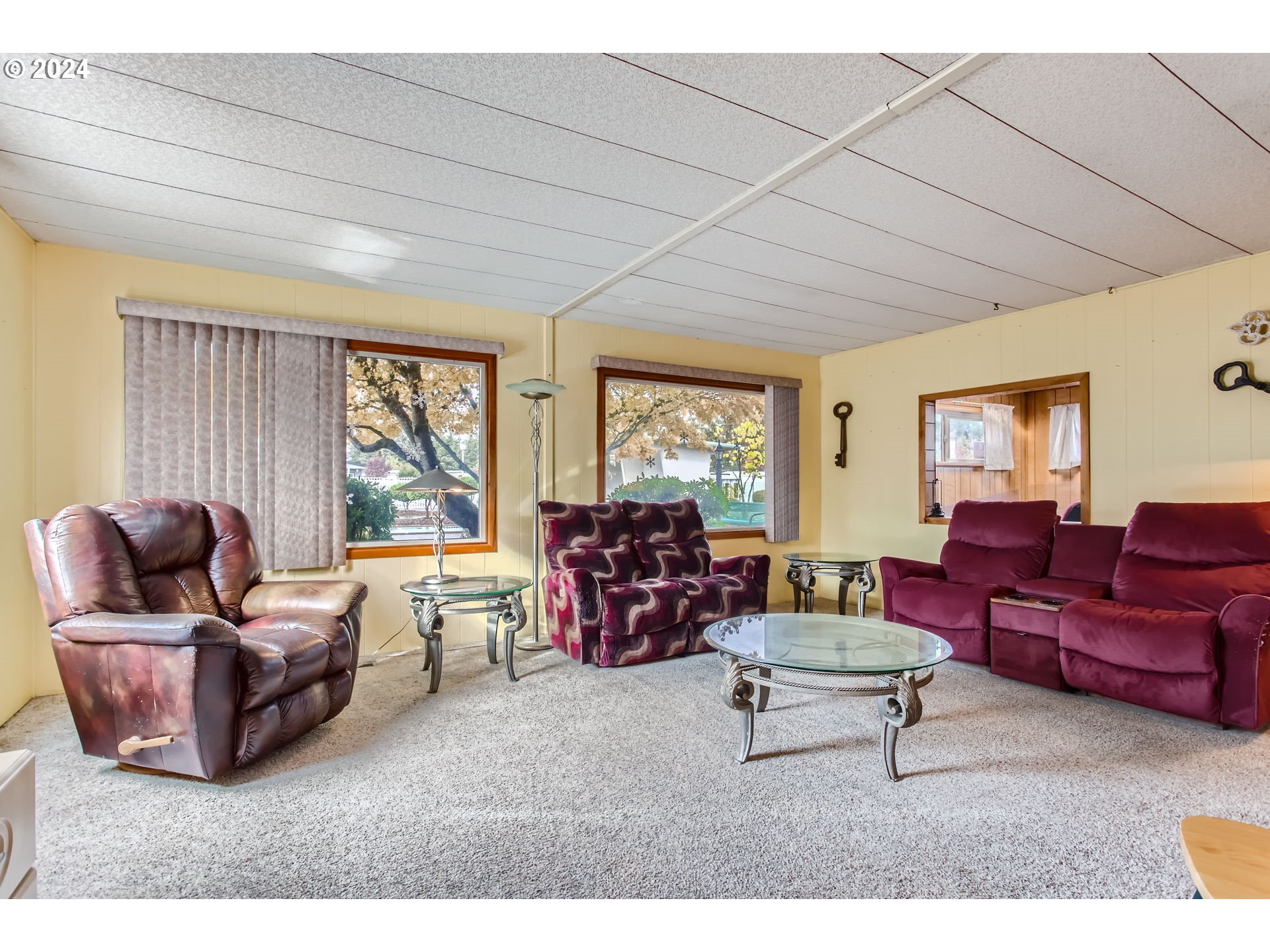 11602 SW ROYAL VILLA DR