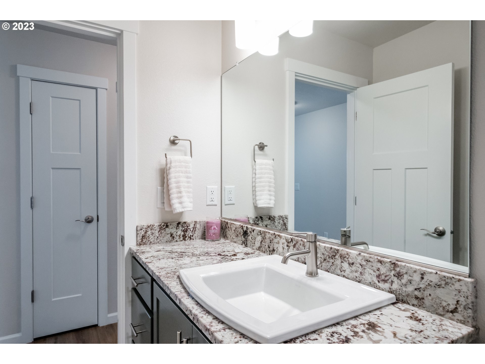 Dallas, Oregon 97338, United States, 3 Bedrooms Bedrooms, ,2 BathroomsBathrooms,Residential,Active,43364