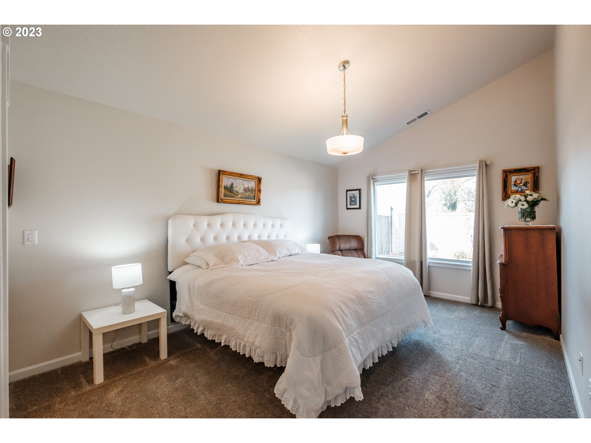 Dallas, Oregon 97338, United States, 3 Bedrooms Bedrooms, ,2 BathroomsBathrooms,Residential,Active,43364