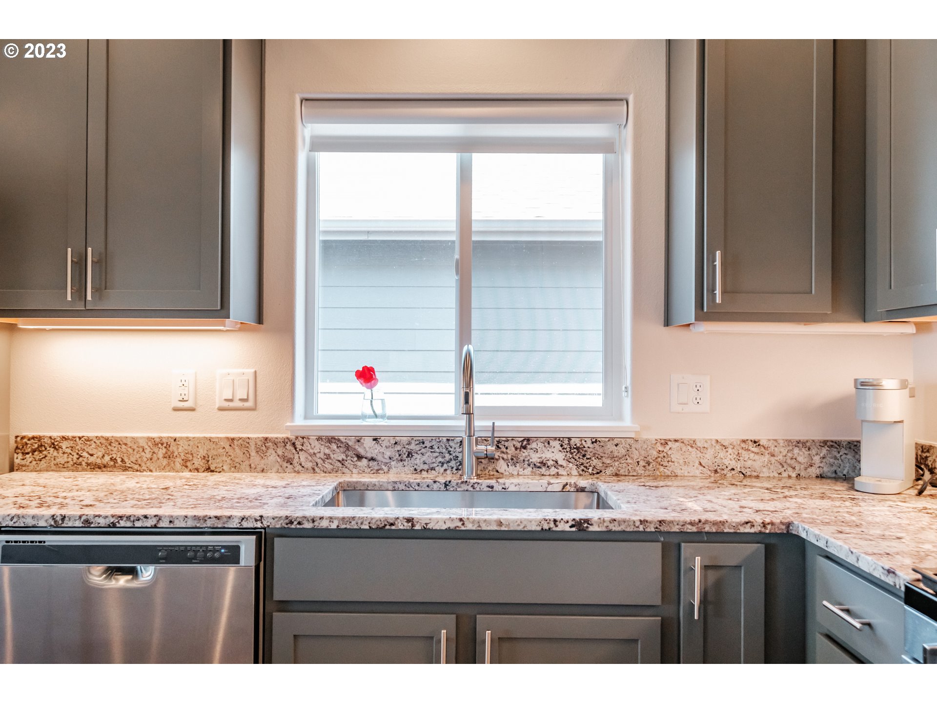 Dallas, Oregon 97338, United States, 3 Bedrooms Bedrooms, ,2 BathroomsBathrooms,Residential,Active,43364