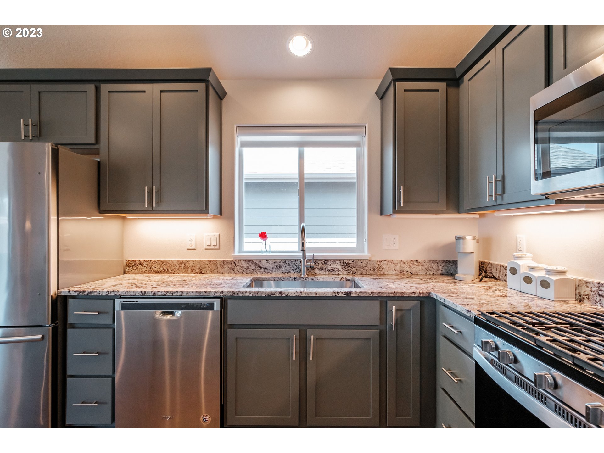 Dallas, Oregon 97338, United States, 3 Bedrooms Bedrooms, ,2 BathroomsBathrooms,Residential,Active,43364