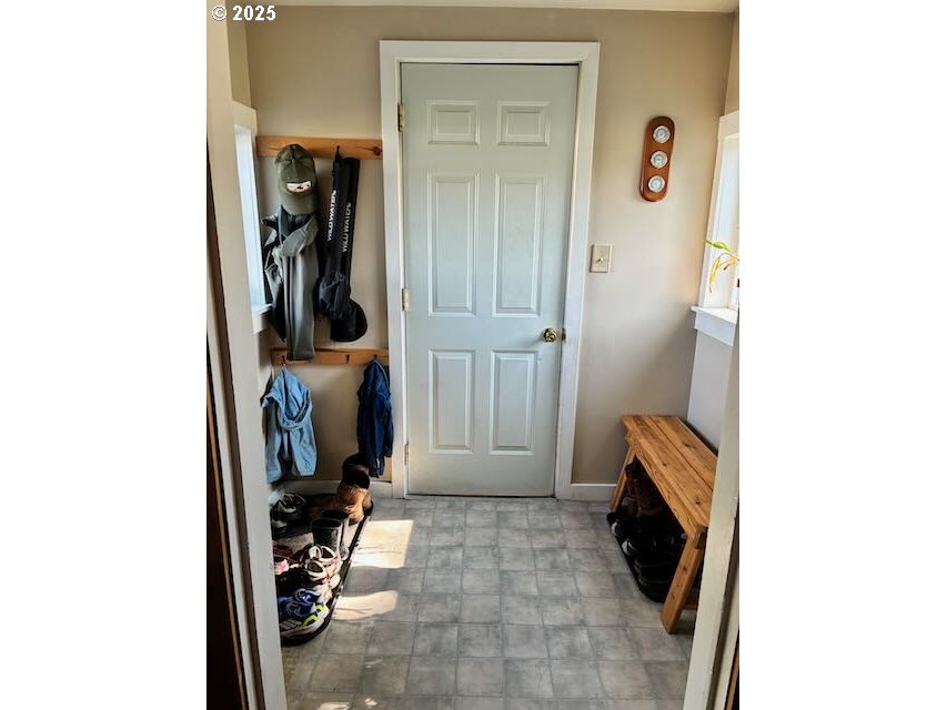 107 W 4TH ST