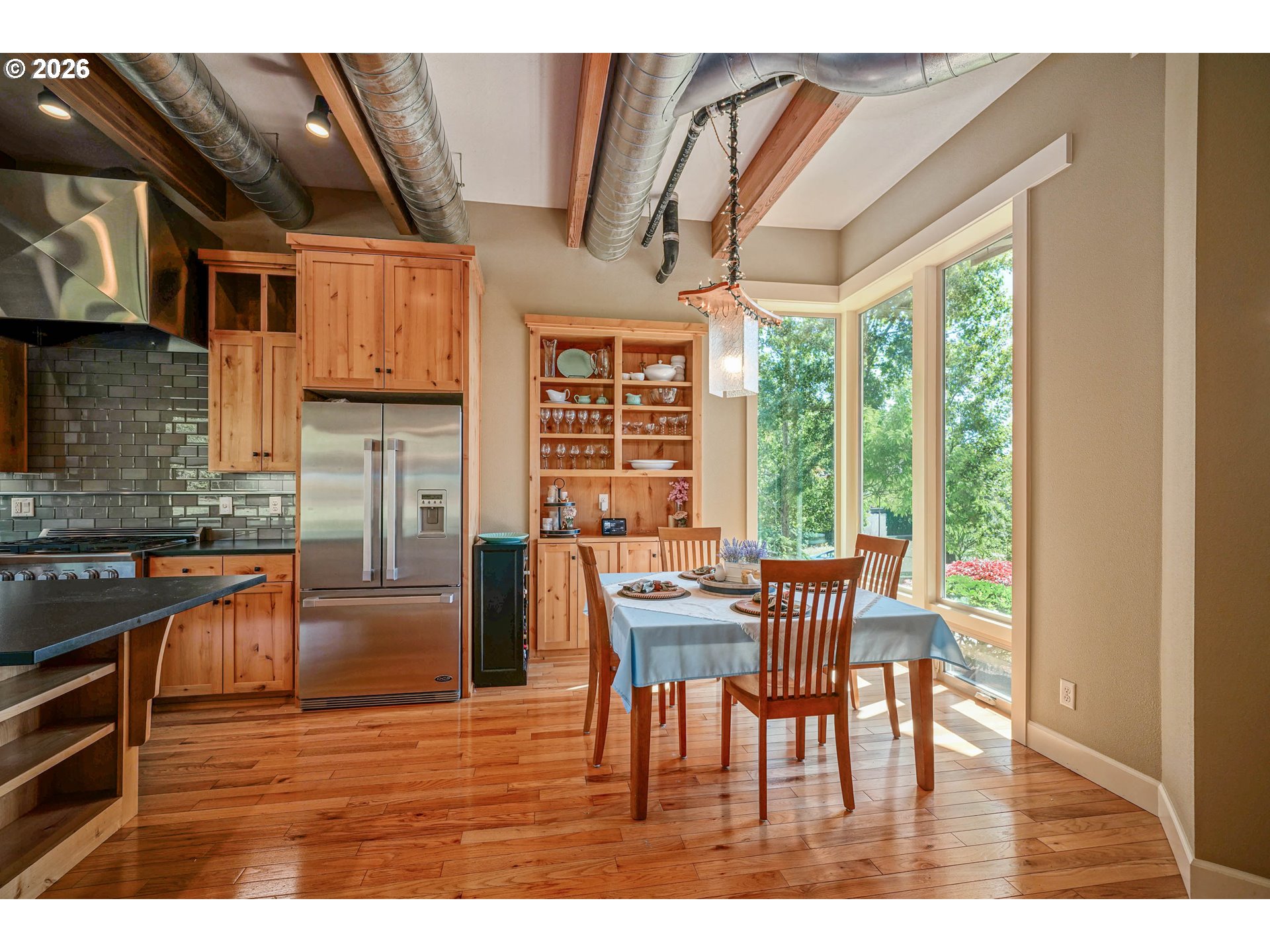 2015 LANDAGGARD DR