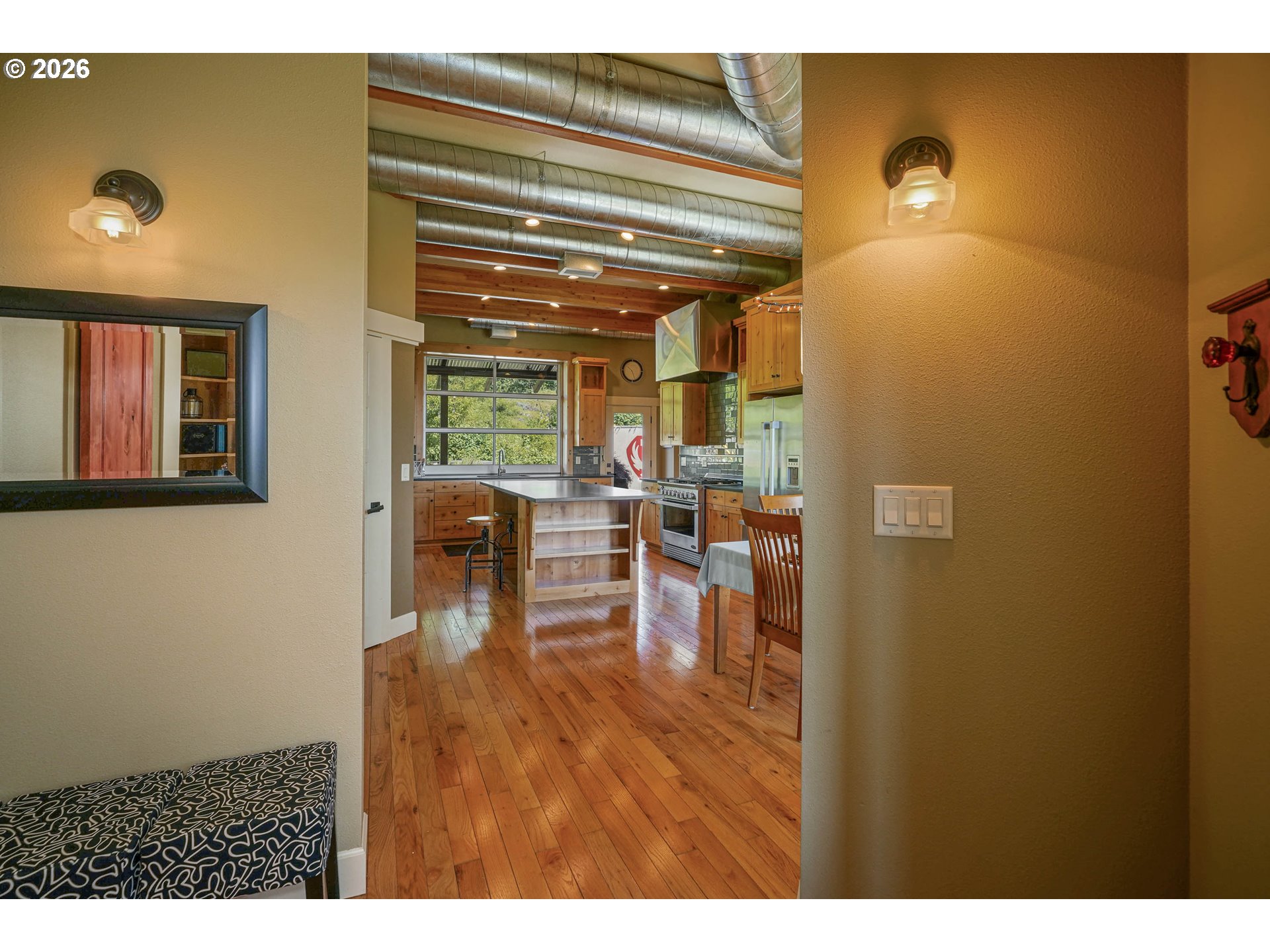 2015 LANDAGGARD DR
