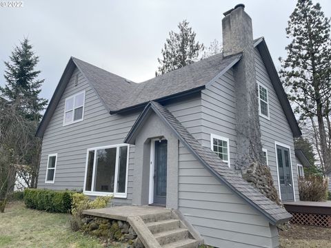 A home in Oregon City