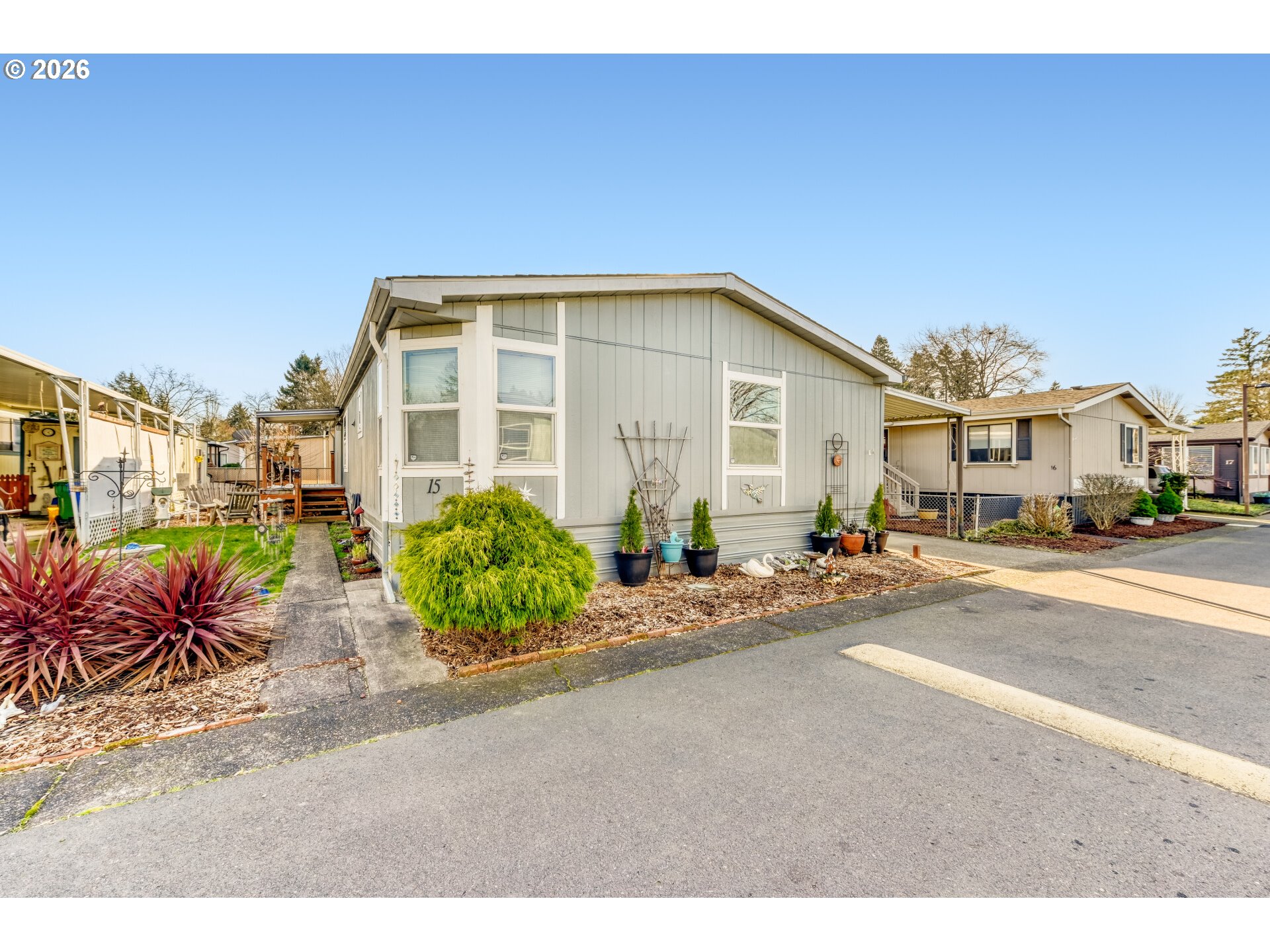 10523 SE LINWOOD AVE 15