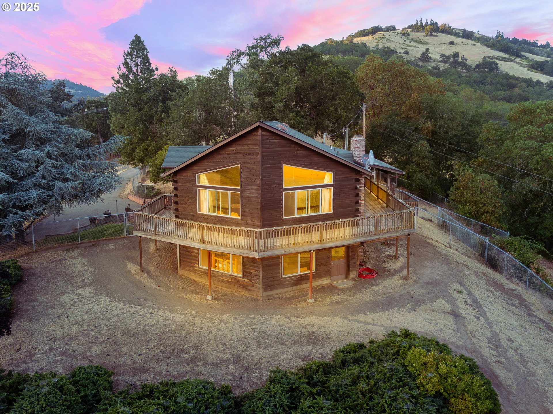 629 BUELL LN