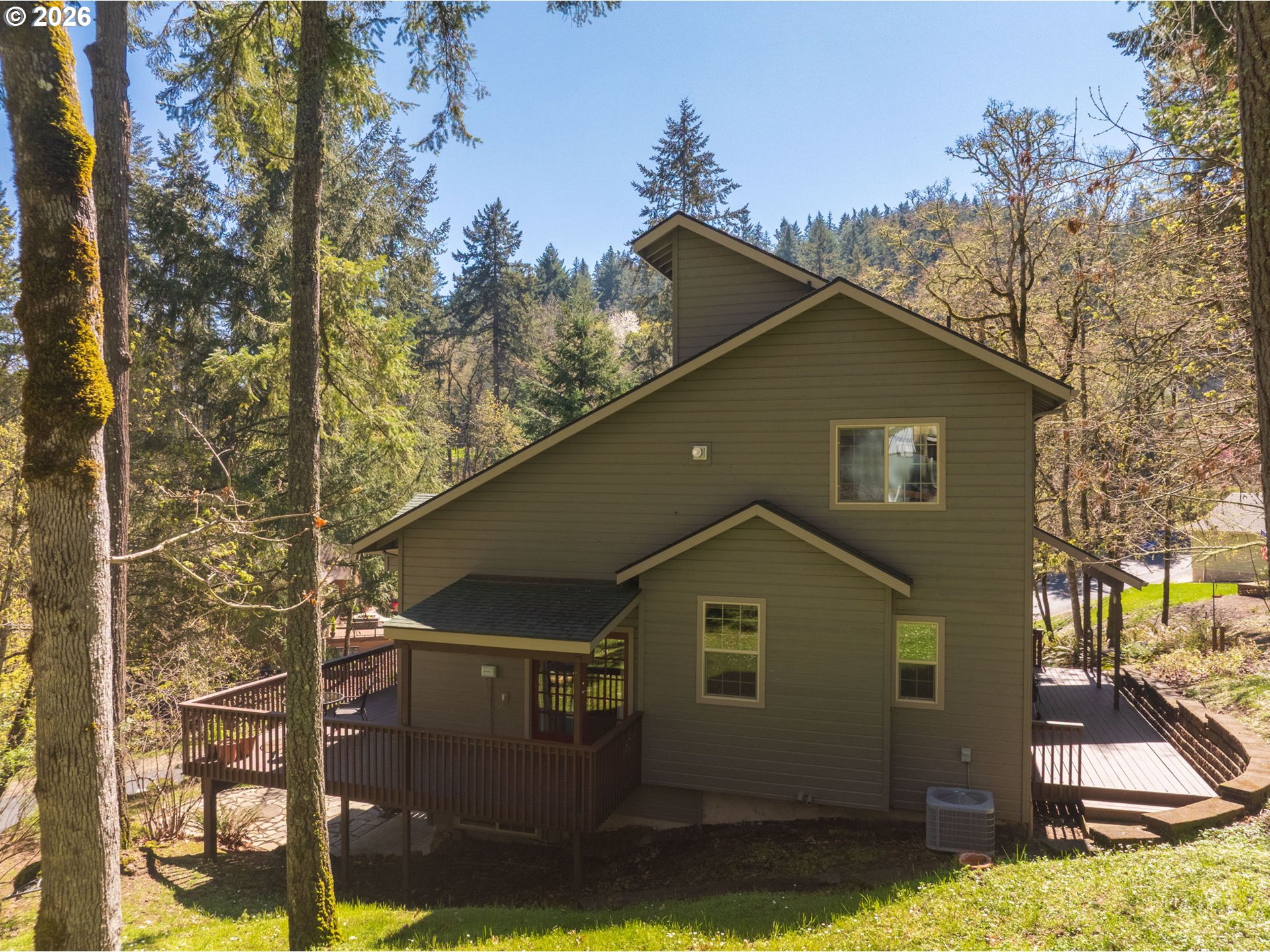 217 ROCKRIDGE LOOP