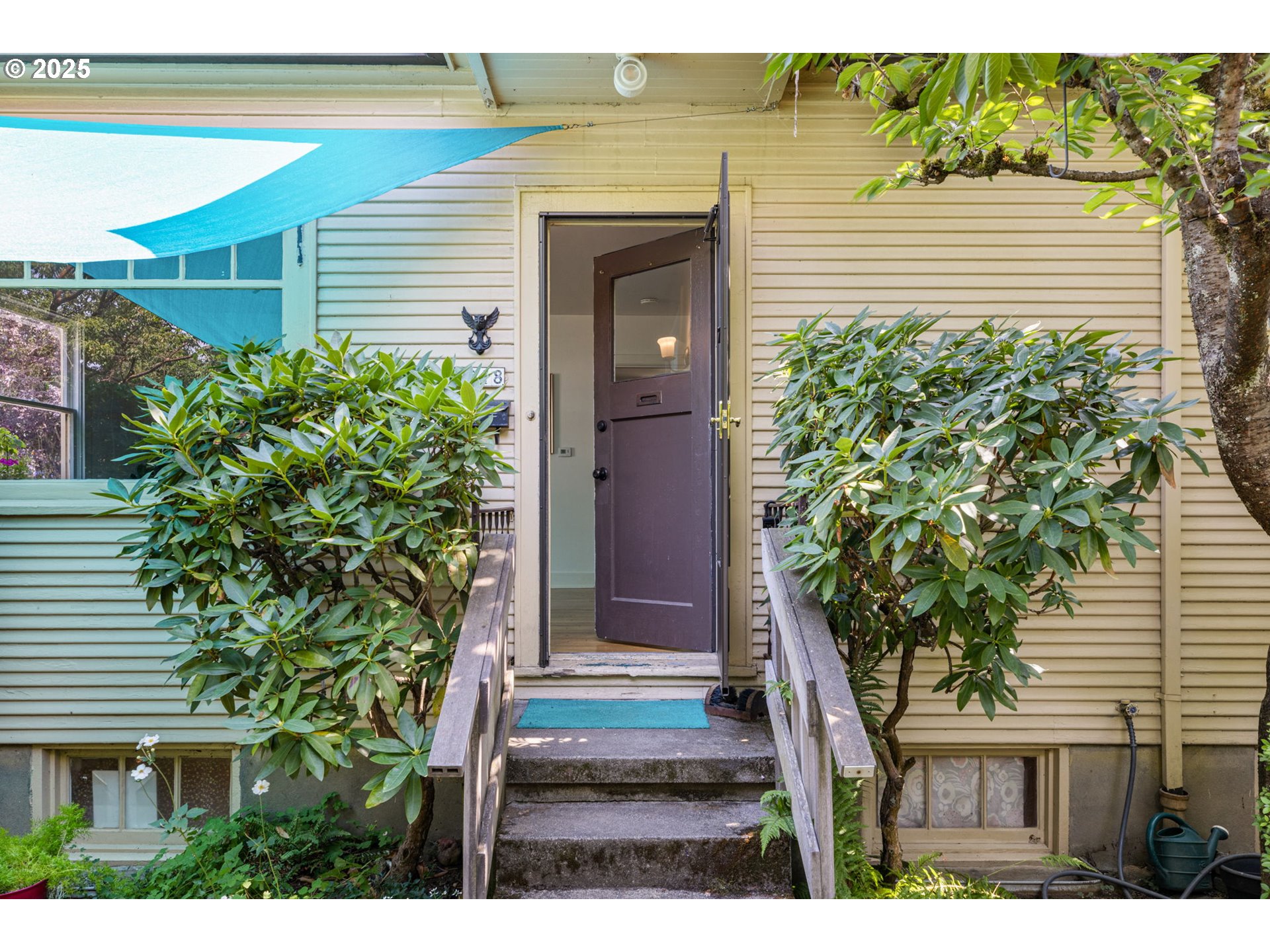 1518 SE MAIN ST