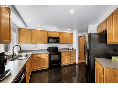 Tiny photo for 1101 Cedar Ct, Creswell, OR 97426 (MLS # 262835423)