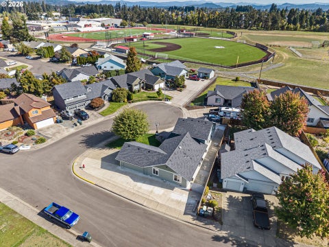 Tiny photo for 1101 Cedar Ct, Creswell, OR 97426 (MLS # 262835423)
