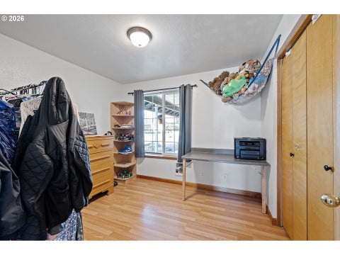 Tiny photo for 1101 Cedar Ct, Creswell, OR 97426 (MLS # 262835423)