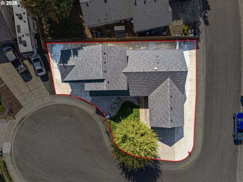 Tiny photo for 1101 Cedar Ct, Creswell, OR 97426 (MLS # 262835423)