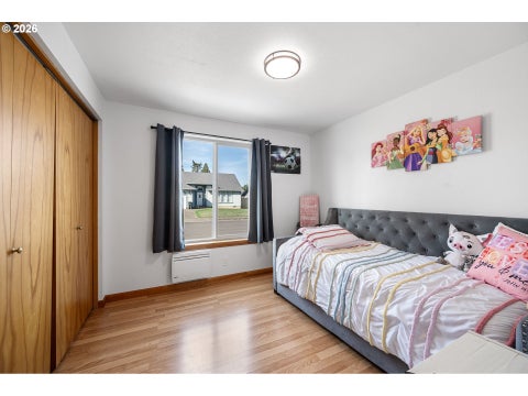 Tiny photo for 1101 Cedar Ct, Creswell, OR 97426 (MLS # 262835423)
