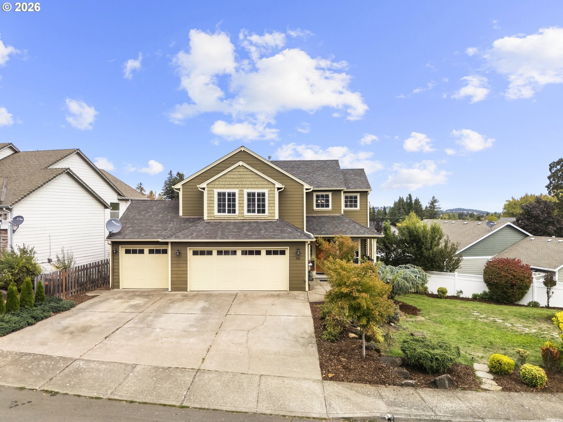 38 SWEDEN CIR