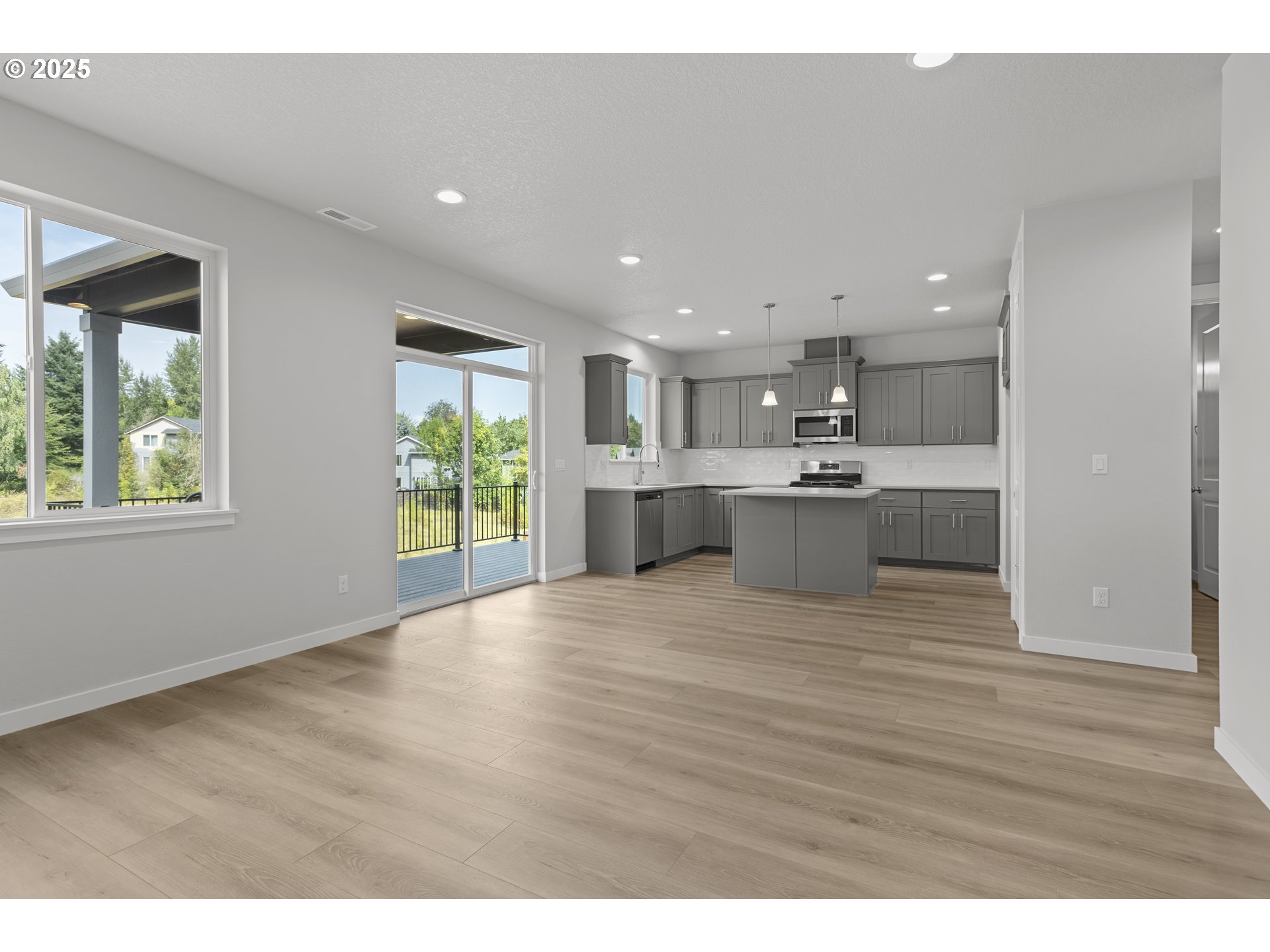 17240 SW Wapato Island DR SW