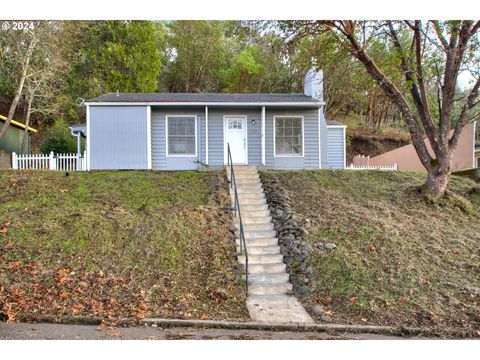 A home in Roseburg