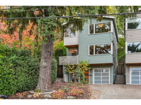 6216 SE BELMONT ST Portland OR 97215