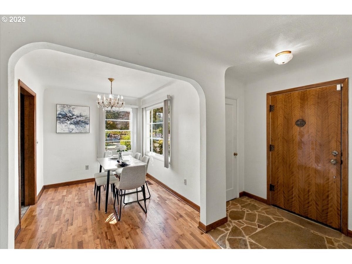 2140 17TH AVE