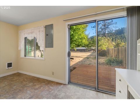 Tiny photo for 47578 School St, Oakridge, OR 97463 (MLS # 757825378)