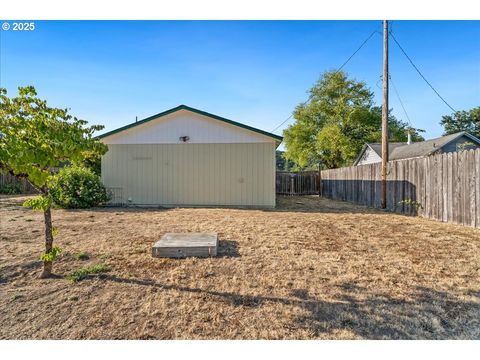 Tiny photo for 47578 School St, Oakridge, OR 97463 (MLS # 757825378)